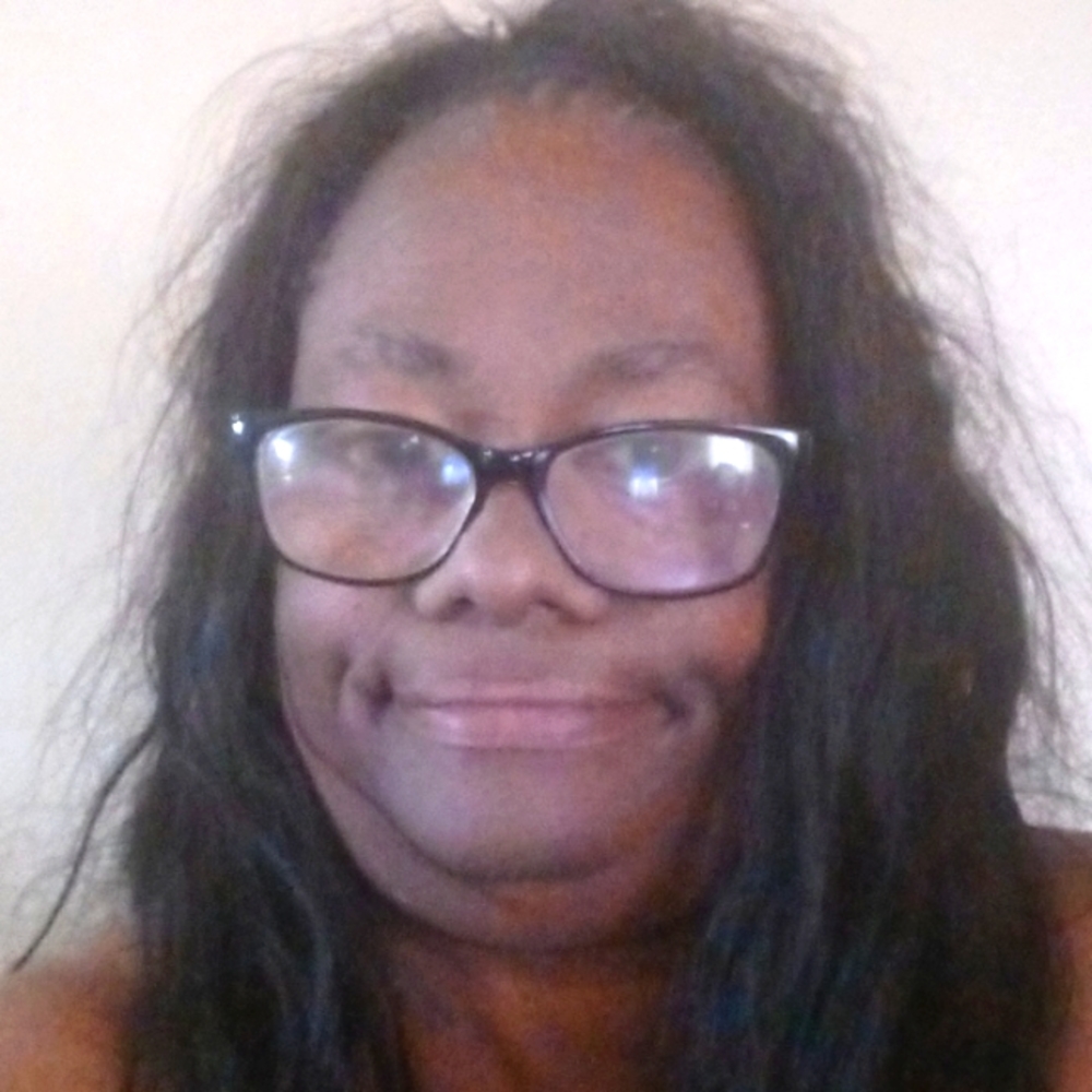 Meet your Posher, Phyllis
